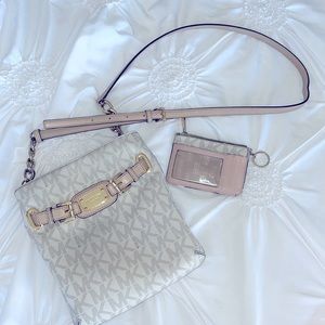 Michael Kors Crossbody with wallet
